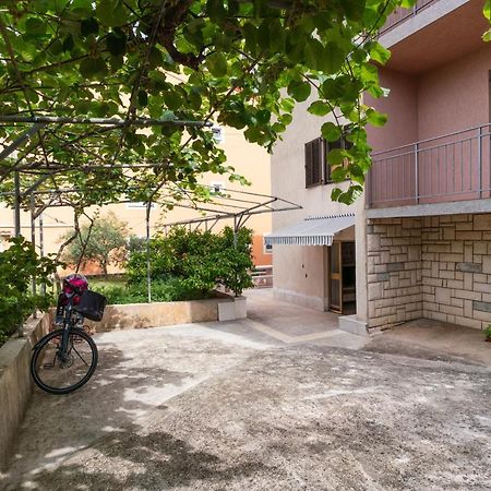 Apartment Milka โรวีน ภายนอก รูปภาพ