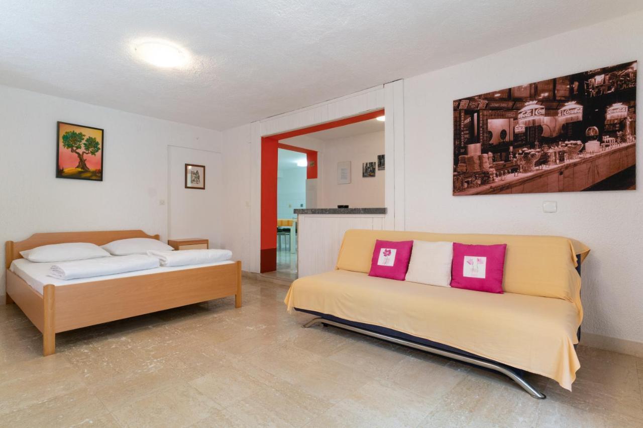 Apartment Milka โรวีน ภายนอก รูปภาพ